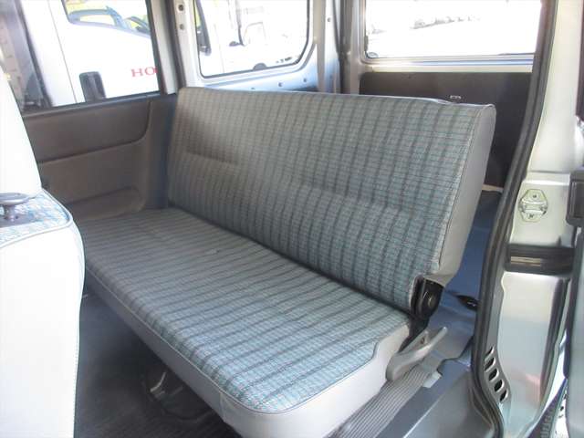 アクティバン 2004/H16