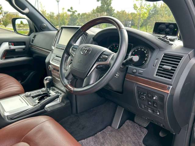 ランドクルーザー200 2015/H27