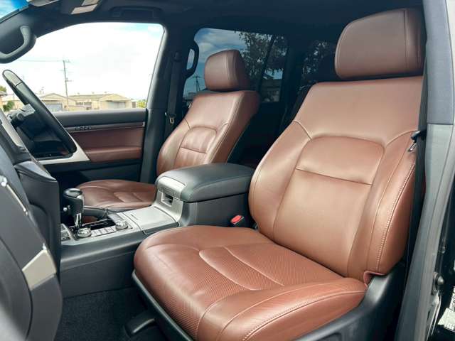 ランドクルーザー200 2015/H27