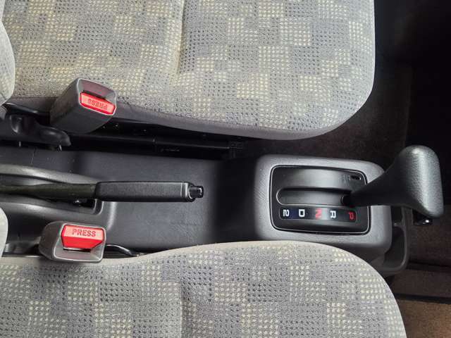 バモス 2005/H17