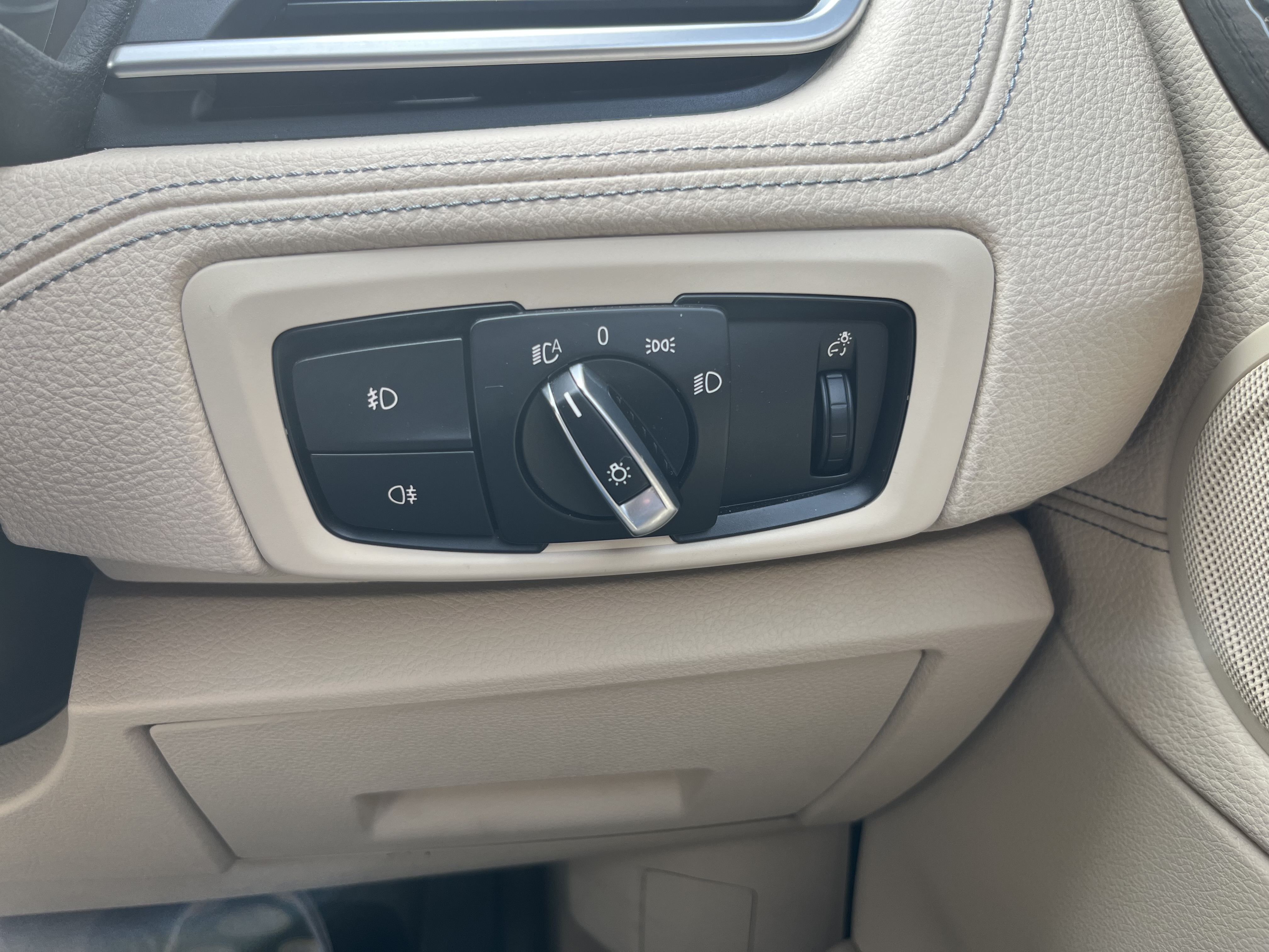 2シリーズアクティブツアラー 2017/H29