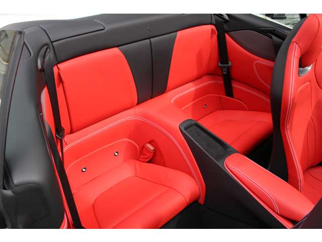 ポルトフィーノM 2022/R04