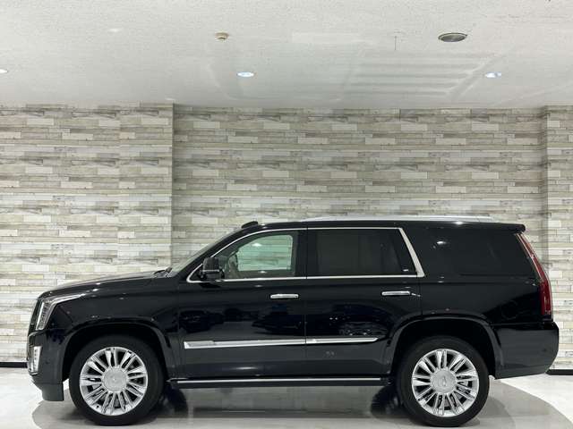 エスカレード 2020/R02