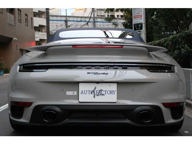 911カブリオレ 2022/R04