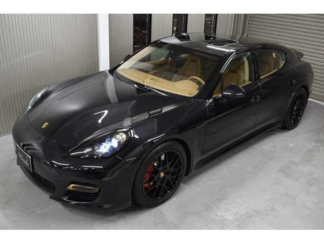 パナメーラ 2010/H22