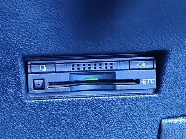 カローラフィールダー 2015/H27