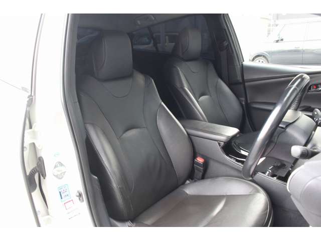 プリウスPHV 2017/H29