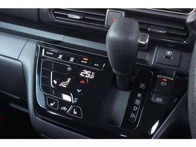 eKクロススペース 2022/R04