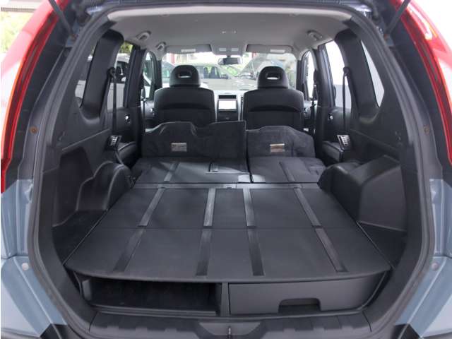 エクストレイル 2010/H22