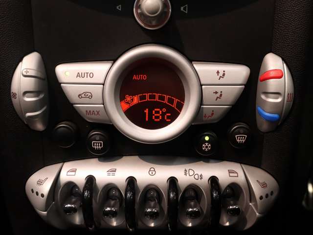 ミニコンバーチブル 2010/H22