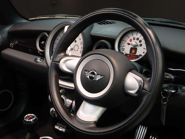 ミニコンバーチブル 2010/H22
