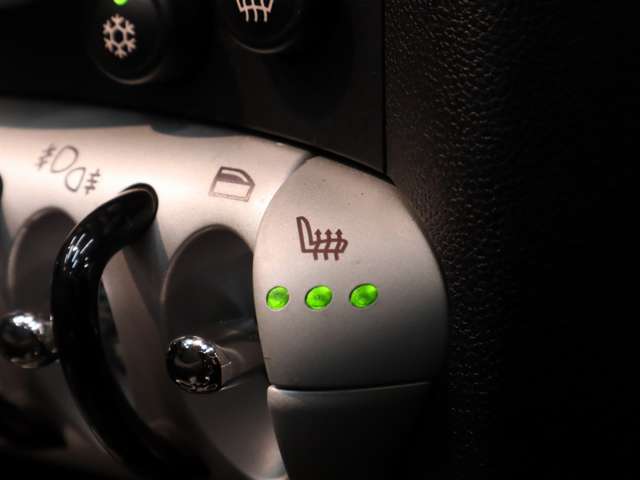 ミニコンバーチブル 2010/H22