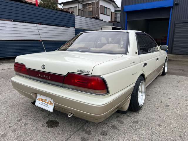 ローレル 1992/H04