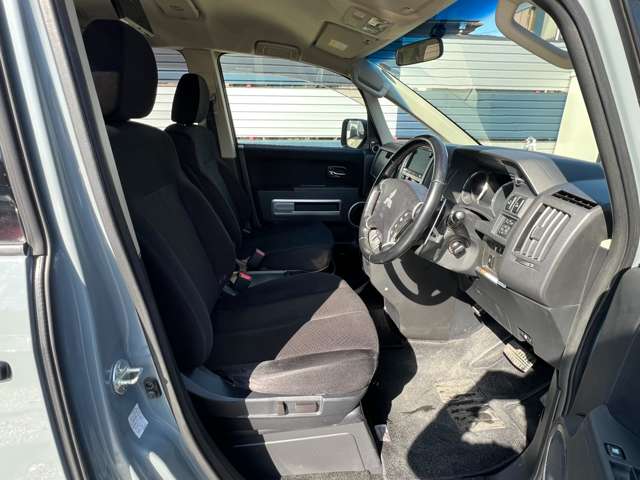 デリカD：5 2013/H25