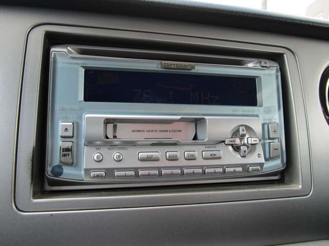 アルトラパン 2003/H15