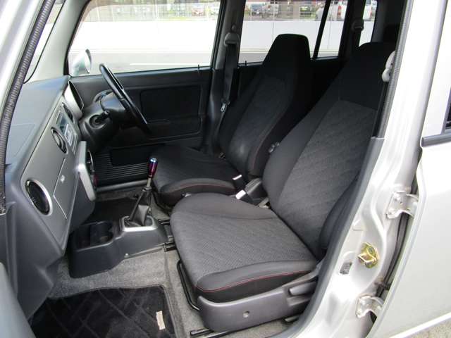 アルトラパン 2003/H15