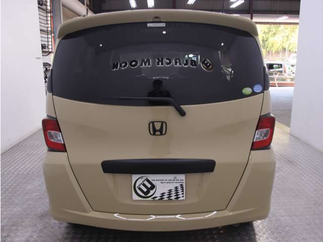 フリードスパイク 2011/H23