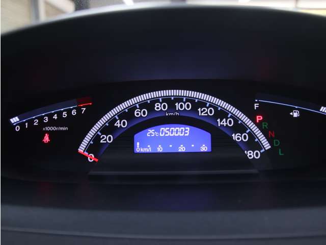フリードスパイク 2011/H23