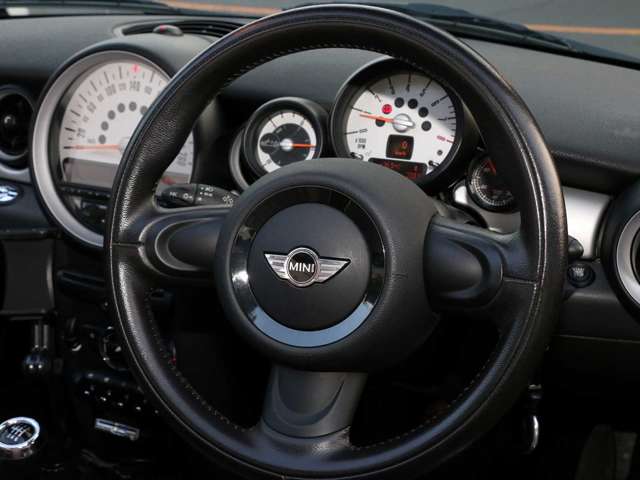ミニコンバーチブル 2010/H22