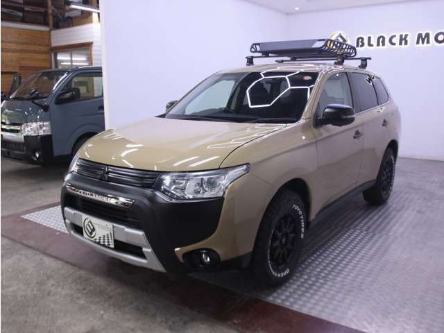 アウトランダーPHEV 2014/H26