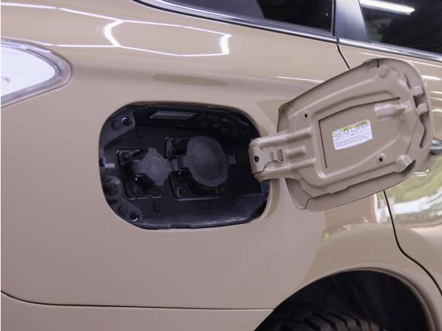 アウトランダーPHEV 2014/H26