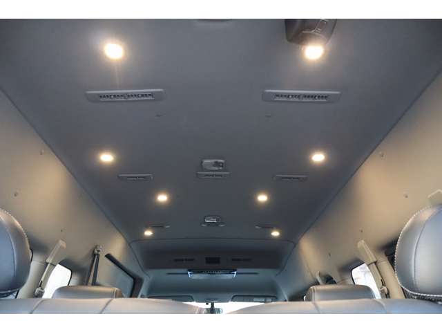 NV350キャラバンマイクロバス 2014/H26