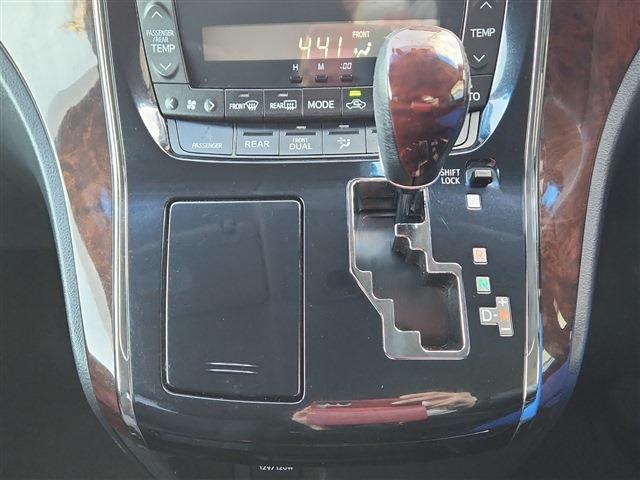 ヴェルファイア 2014/H26