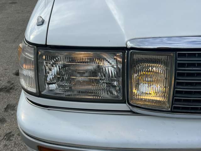 クラウン 1990/H02