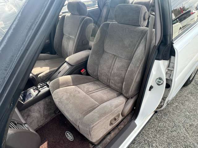 クラウン 1990/H02