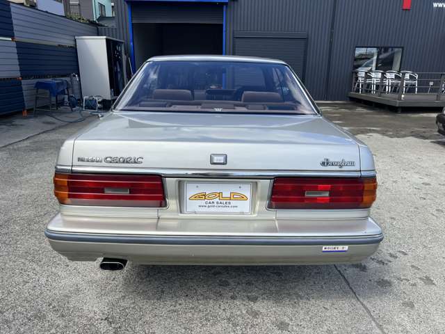 セドリック 1991/H03