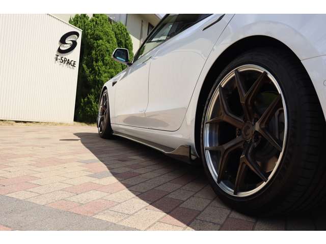 モデル3 2021/R03