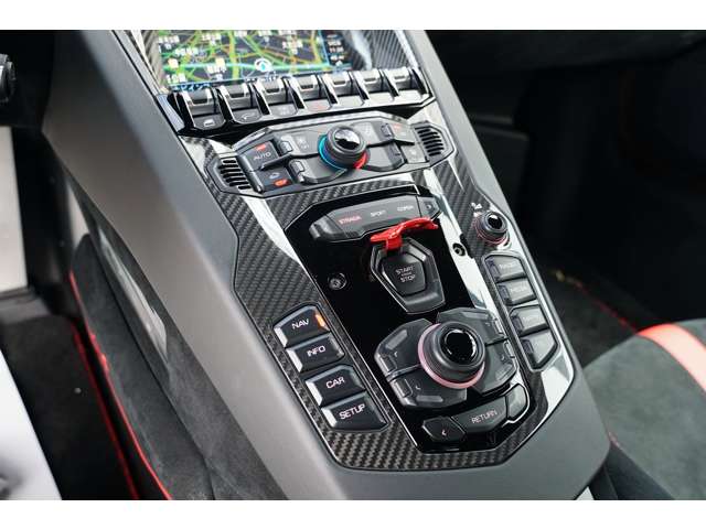 アヴェンタドール 2017/H29