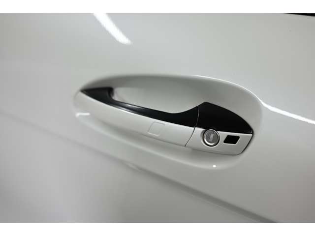 Cクラスクーペ 2011/H23