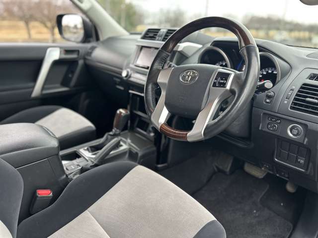 ランドクルーザープラド 2015/H27