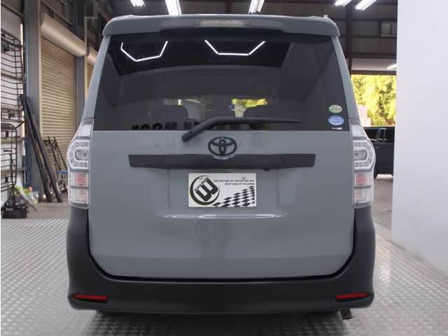 ヴォクシー 2010/H22