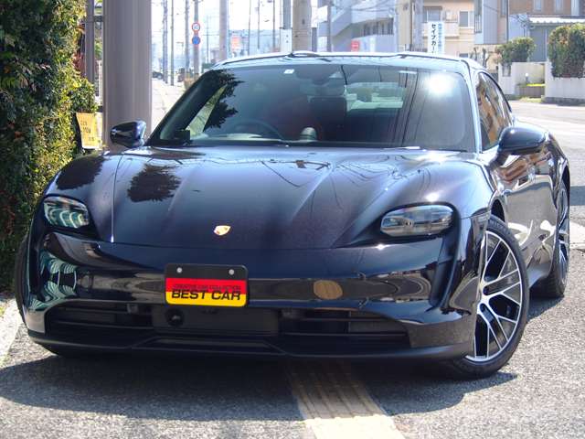 タイカン 2021/R03