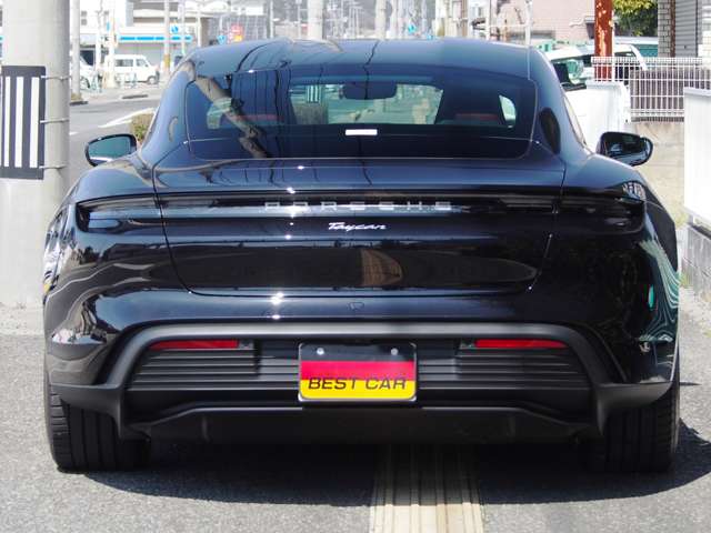 タイカン 2021/R03