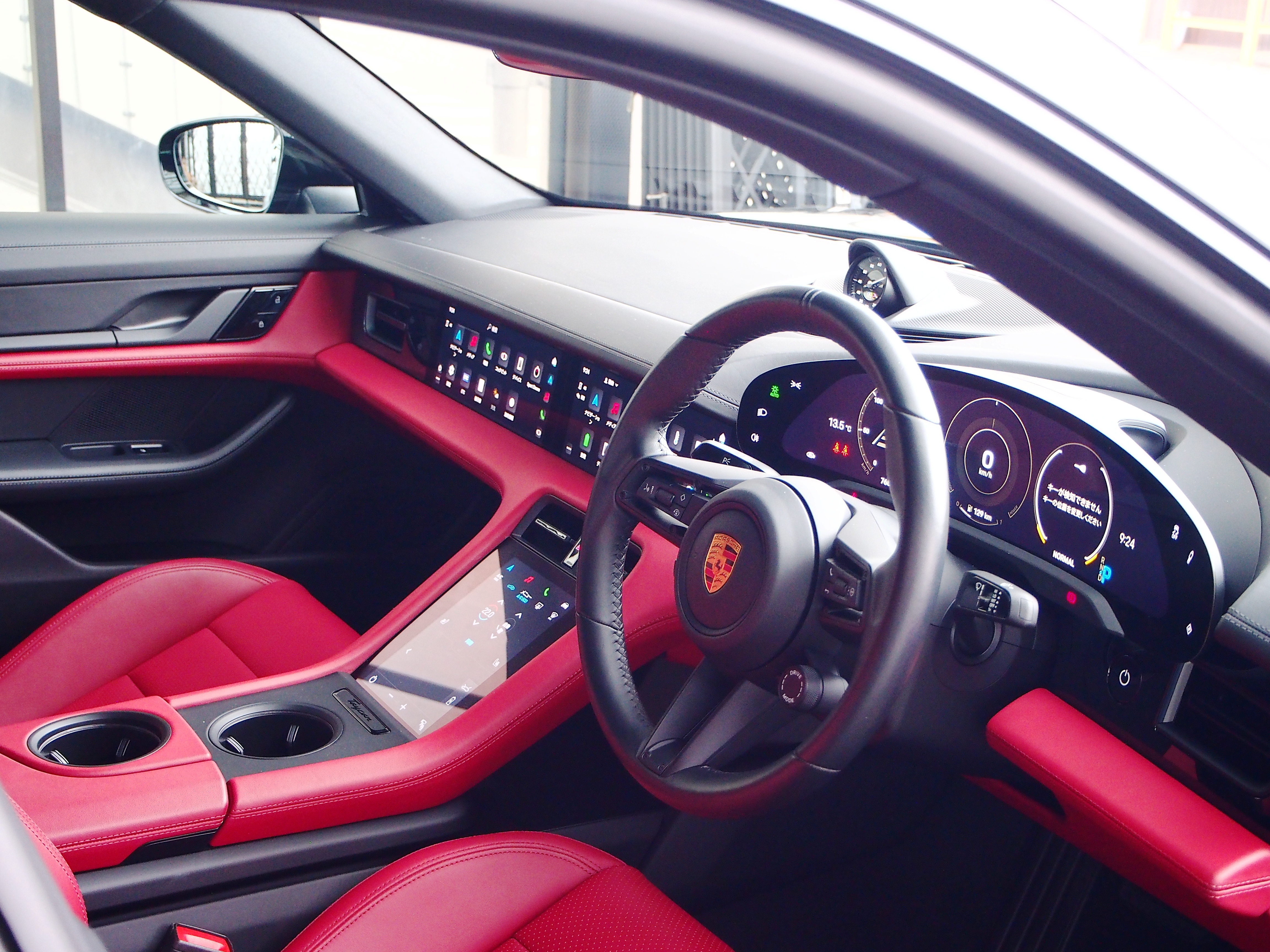 タイカン 2021/R03