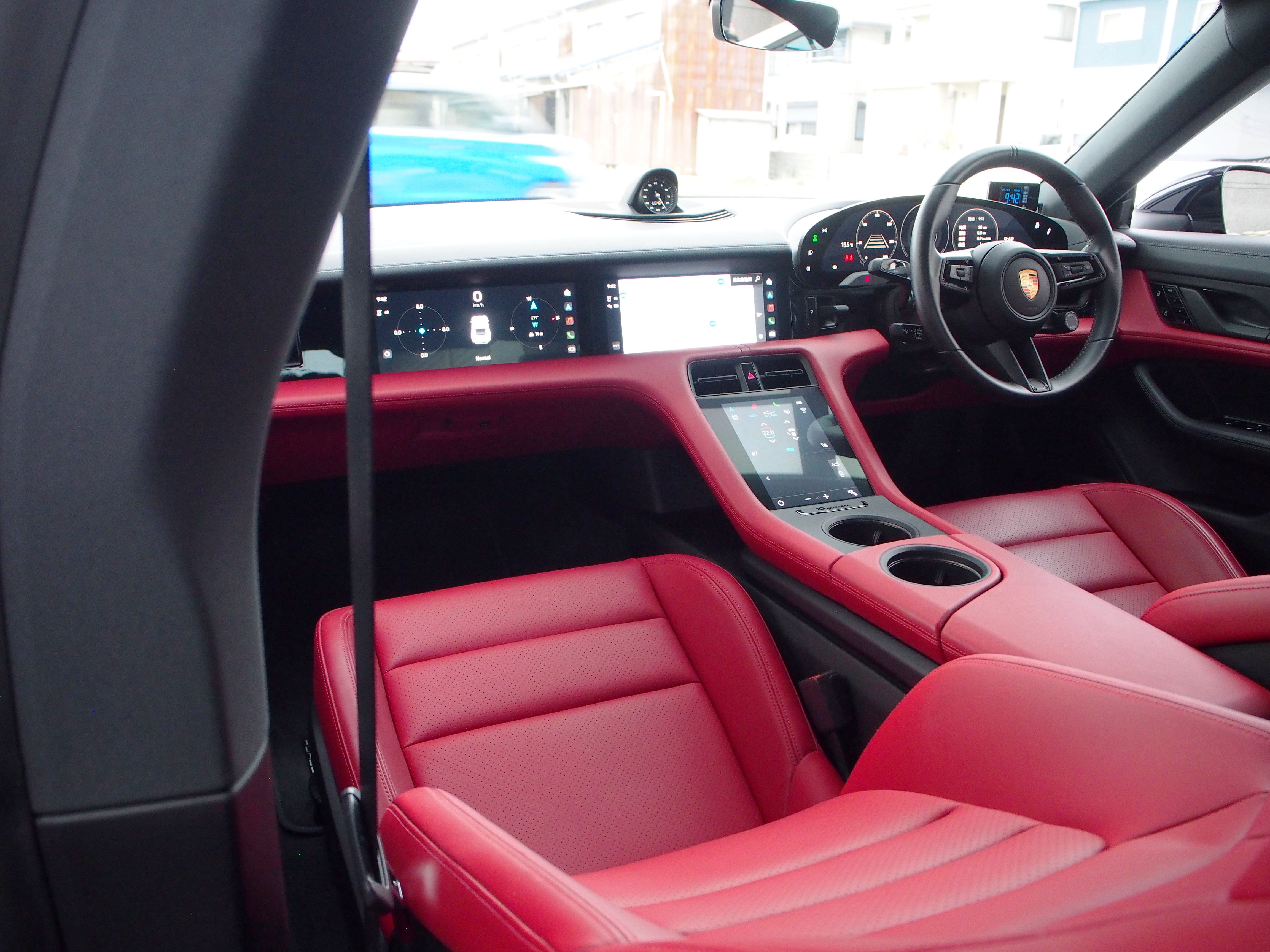 タイカン 2021/R03