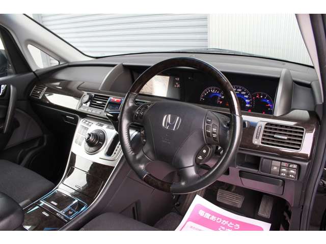 エリシオン 2011/H23