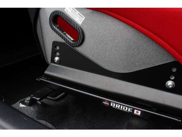 ヴィッツ 2013/H25