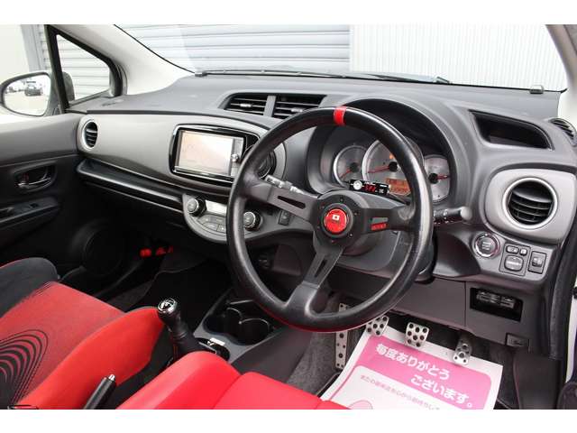 ヴィッツ 2013/H25