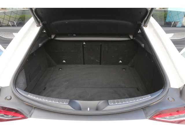 GT 4ドアクーペ 2019/R01