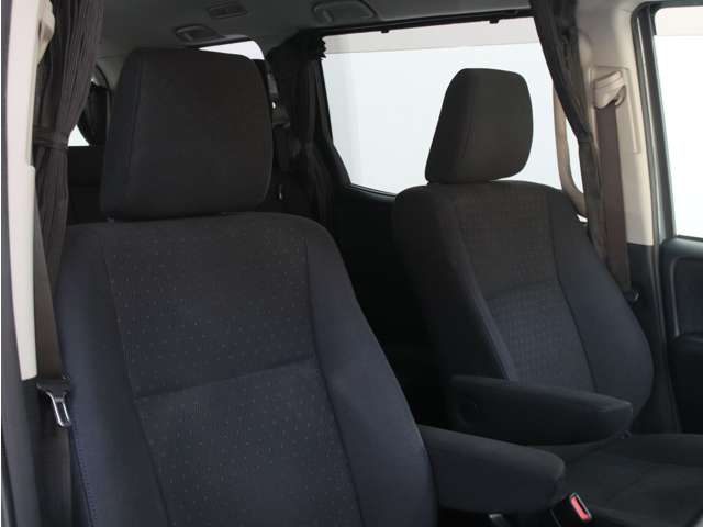 ヴォクシー 2015/H27