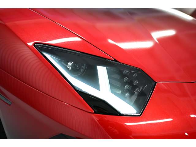 アヴェンタドールロードスター 2016/H28