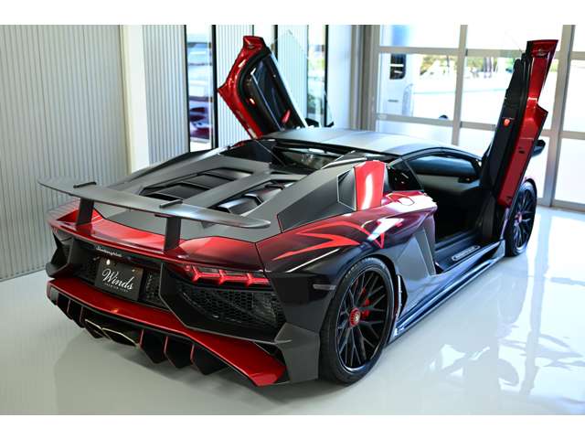 アヴェンタドールロードスター 2016/H28