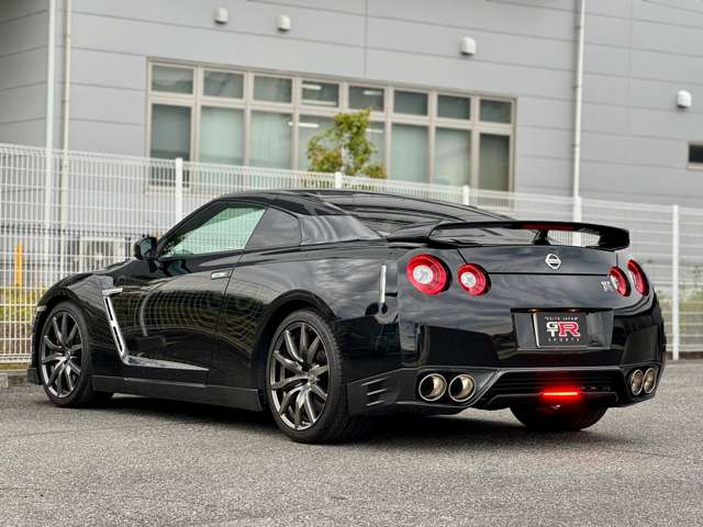 GT-R 2015/H27