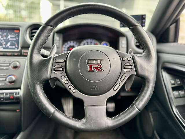 GT-R 2015/H27