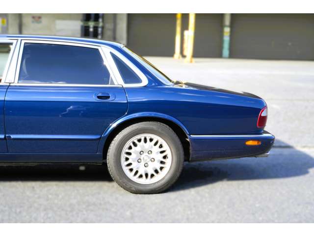 XJ 2002/H14