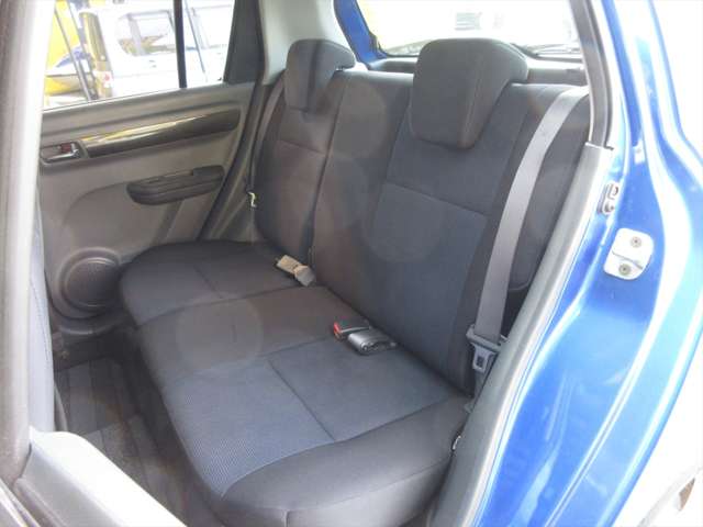 スイフト 2005/H17